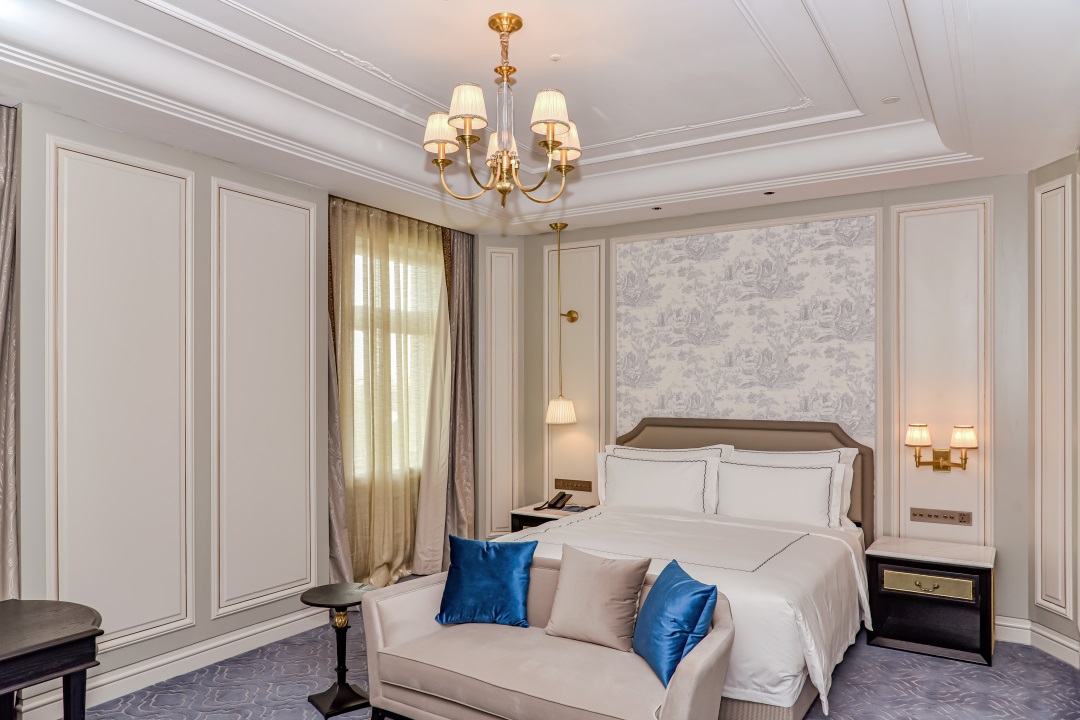 【ការបង្រៀនគ្រឿងសង្ហារិមគ្រឿងសង្ហារឹមសណ្ឋាគារ】មានគ្រឿងសង្ហារិមជាច្រើនប្រភេទនៅក្នុងសណ្ឋាគារលំដាប់ផ្កាយ 5 ។ តើអ្នកដឹងថាស្តង់ដារគឺ 1080 ភី